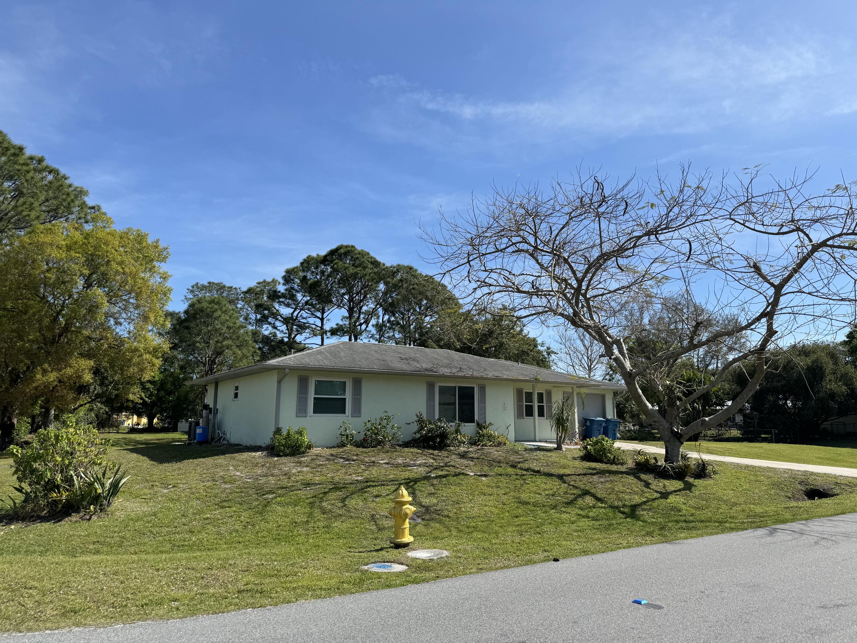 971 Gulfport Road Southeast Palm Bay, FL 32909 - Photo 1 of 23 Your new home!