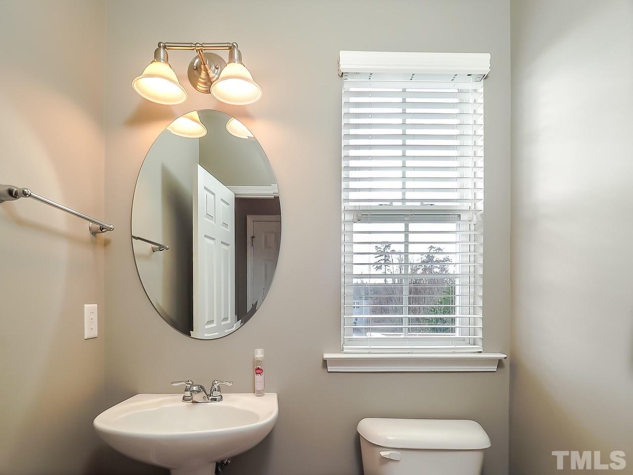2535 Laurel Cherry Street Raleigh, NC 27612 - Photo 11 of 25 Gallery Image 11