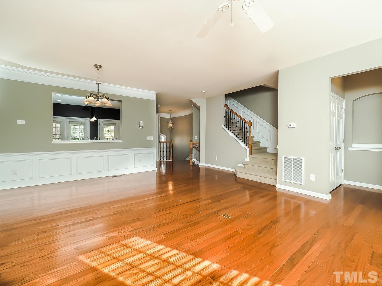 2535 Laurel Cherry Street Raleigh, NC 27612 - Photo 13 of 25 Gallery Image 13