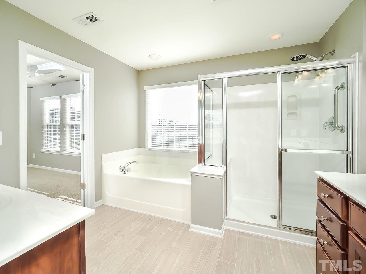 2535 Laurel Cherry Street Raleigh, NC 27612 - Photo 15 of 25 Gallery Image 15
