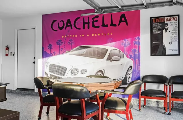 a view of a house with outdoor space