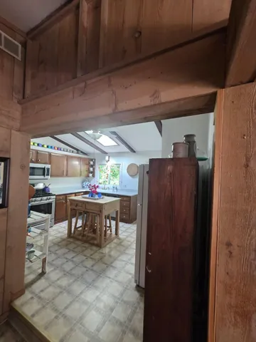 $275,000 | 208 South Ulster Street, Cherry Valley, IL 61016