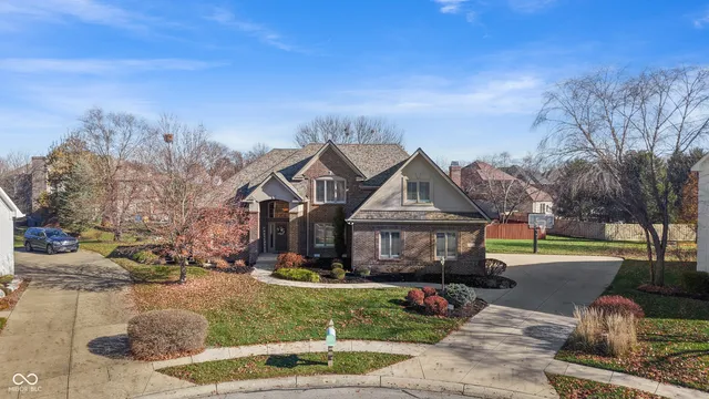 $660,000 | 10523 Hollowood Court, Fishers, IN 46038