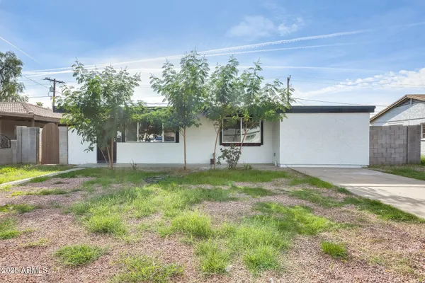 $344,999 | 2739 West Hazelwood Street, Phoenix, AZ 85017