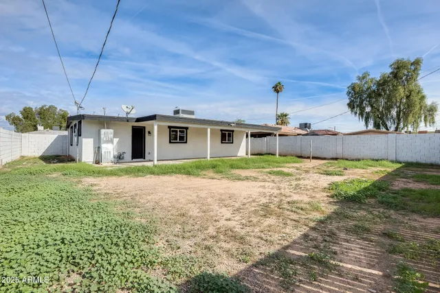 $360,000 | 2739 West Hazelwood Street, Phoenix, AZ 85017