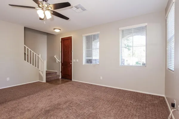 $2,260 | 10053 East Isleta Avenue, Mesa, AZ 85209