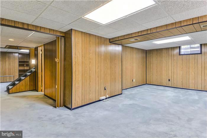 15507 Good Hope Road Silver Spring, MD 20905 - Photo 22 of 30 a view of an empty room