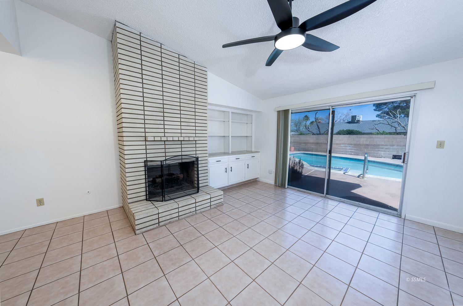 830 Sherri Street Ridgecrest, CA 93555 - Photo 9 of 32