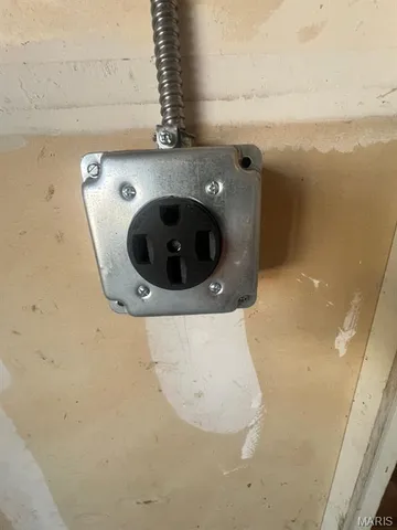 $205,000 | 2641 St Vincent Avenue, St. Louis, MO 63104