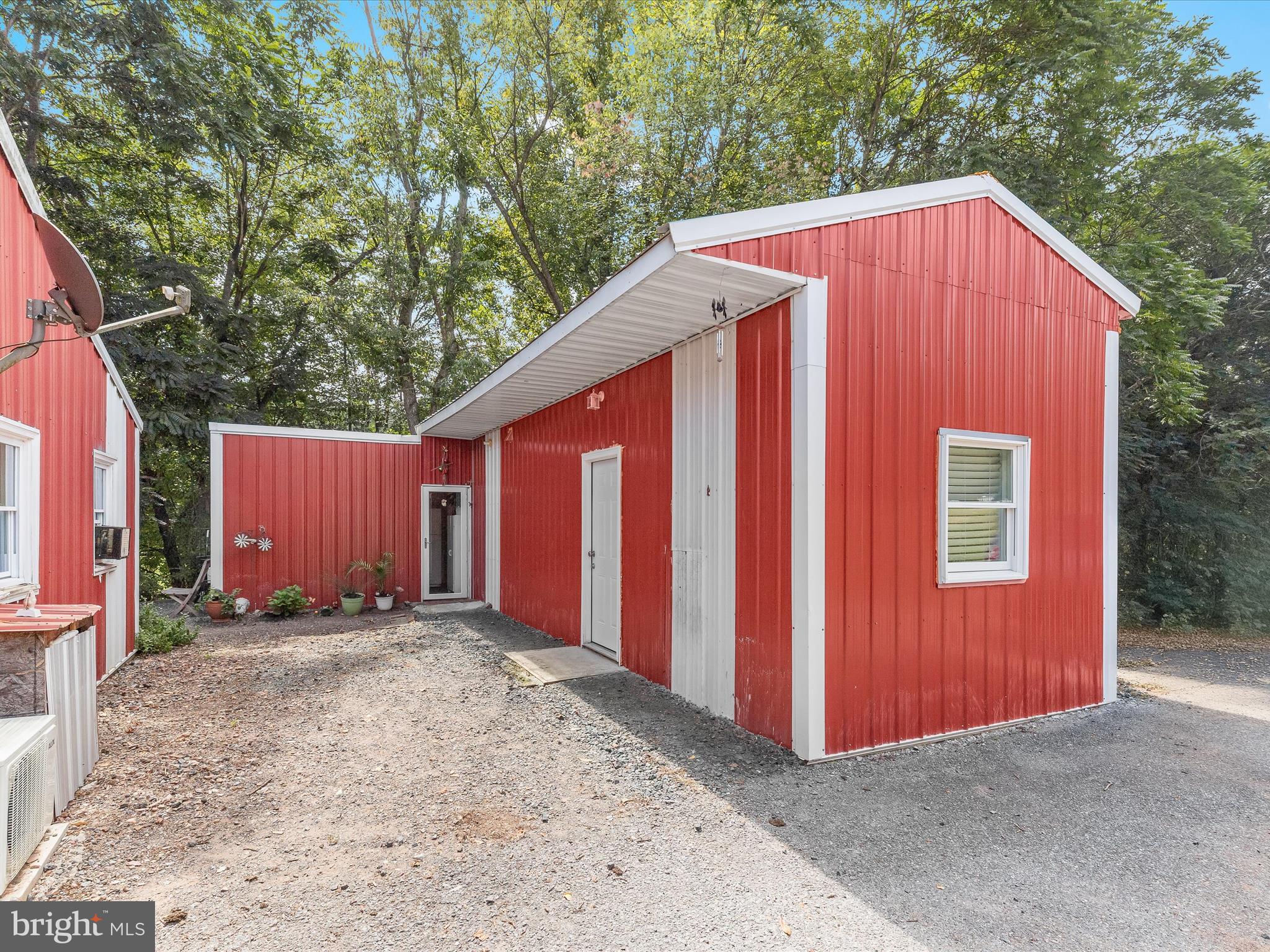 10901 Moxley Road Damascus, MD 20872 - Photo 101 of 146 Caretaker Cottage