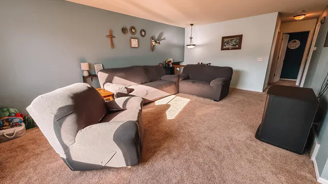 $250,000 | 621 Elm Street, Paynesville, MN 56362