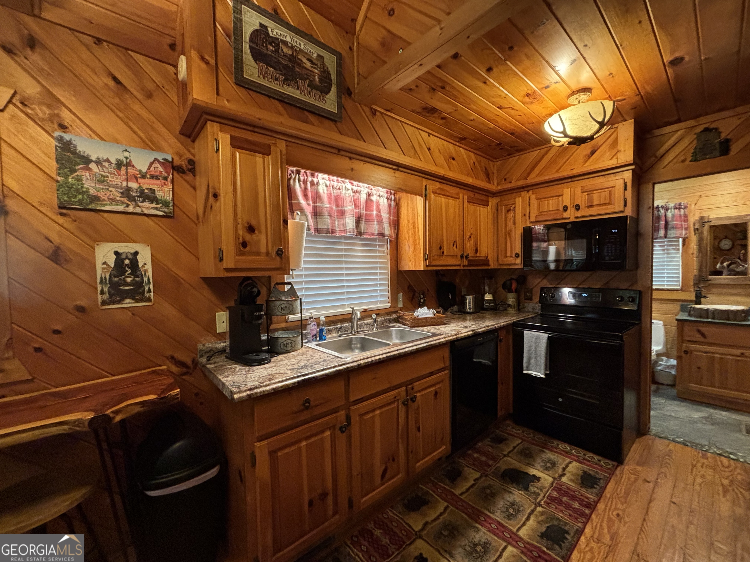 8 Waldheim Strasse Helen, GA 30545 - Photo 6 of 28