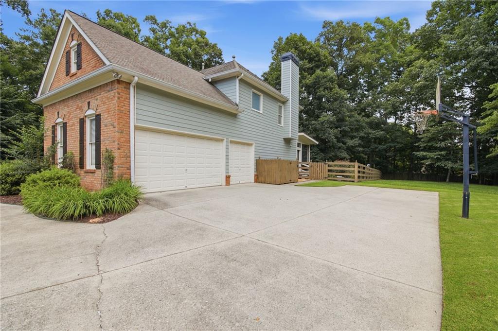 1005 Coleridge Way Suwanee, GA 30024 - Photo 27 of 32