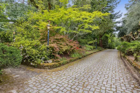 $29,500,000 | 100 CaƱada Road, Woodside, CA 94062