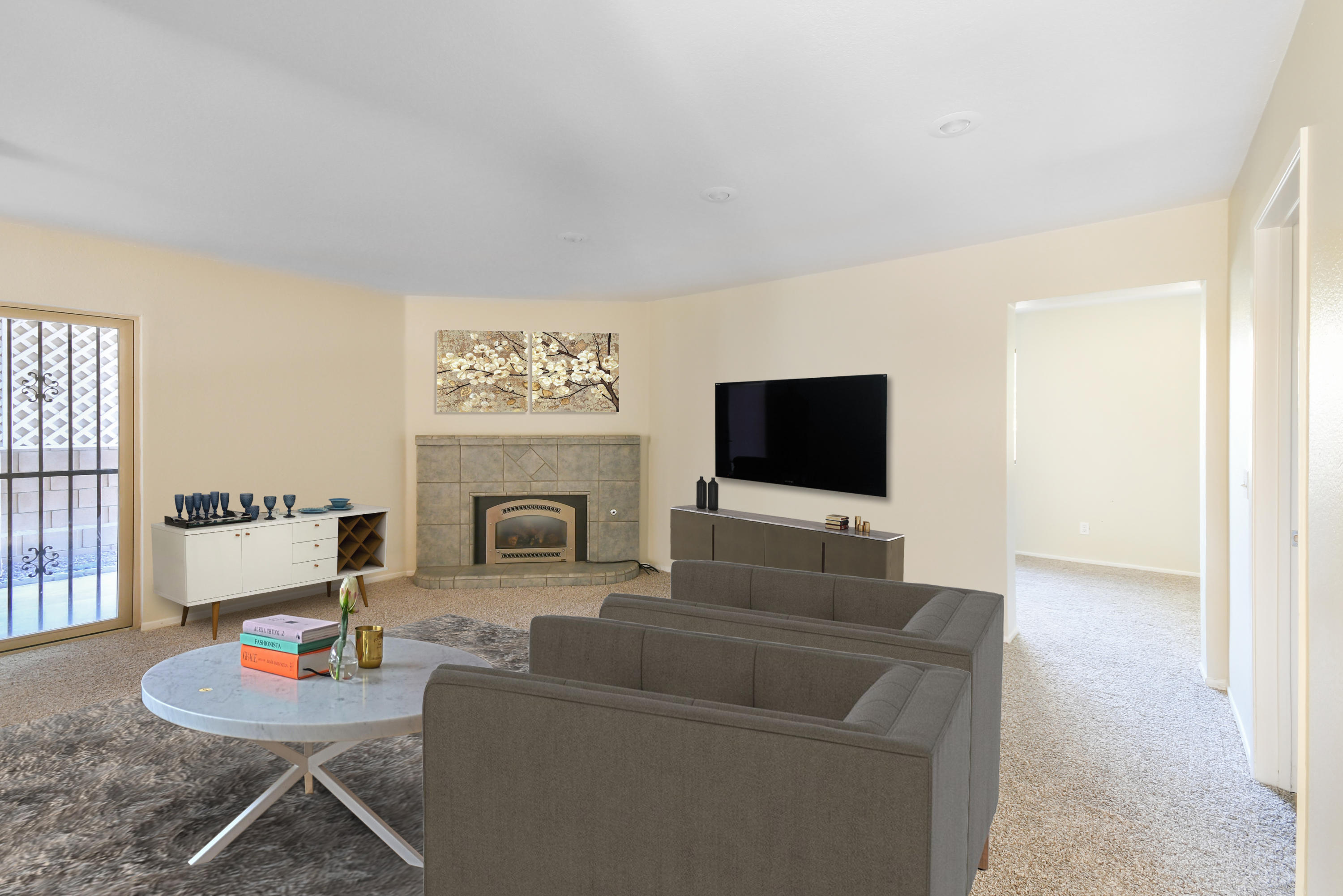 44127 Ruthron Avenue Lancaster, CA 93536 - Photo 5 of 24 DSC_9851