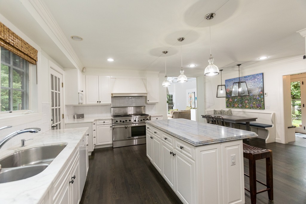 33 Allen Road Wellesley, MA 02481 - Photo 13 of 30
