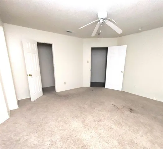 $370,000 | 2107 Meadowview Drive, Corinth, TX 76210