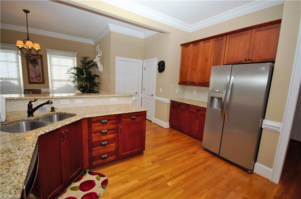5706 Mabe Drive Oak Ridge, NC 27310 - Photo 4 of 10