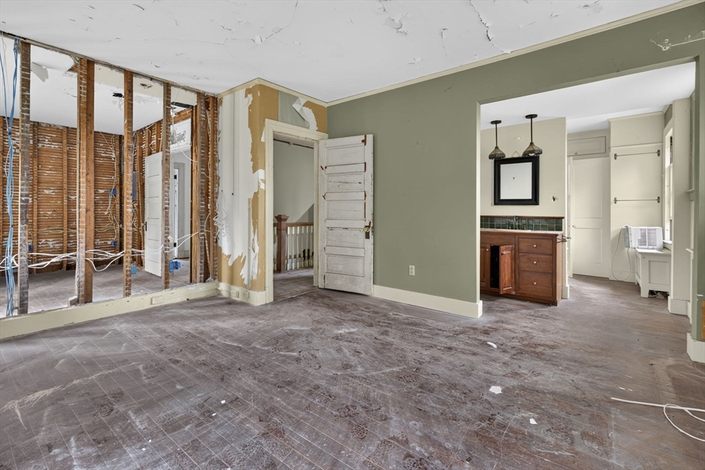 35 Leominster Road Lunenburg, MA 01462 - Photo 35 of 38 Gallery Image 35
