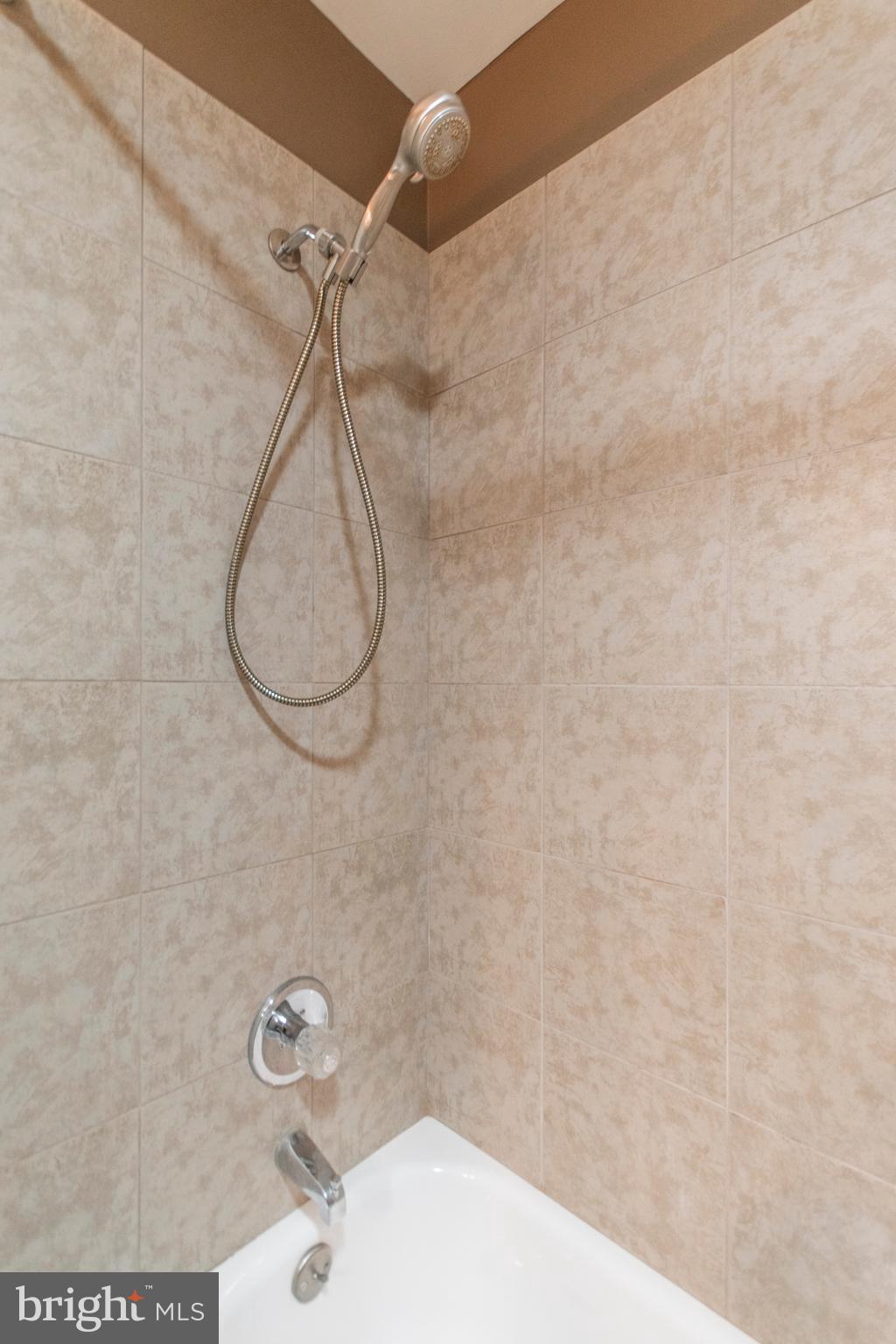 1106 Selmer Road Philadelphia, PA 19116 - Photo 17 of 25 Gallery Image 17