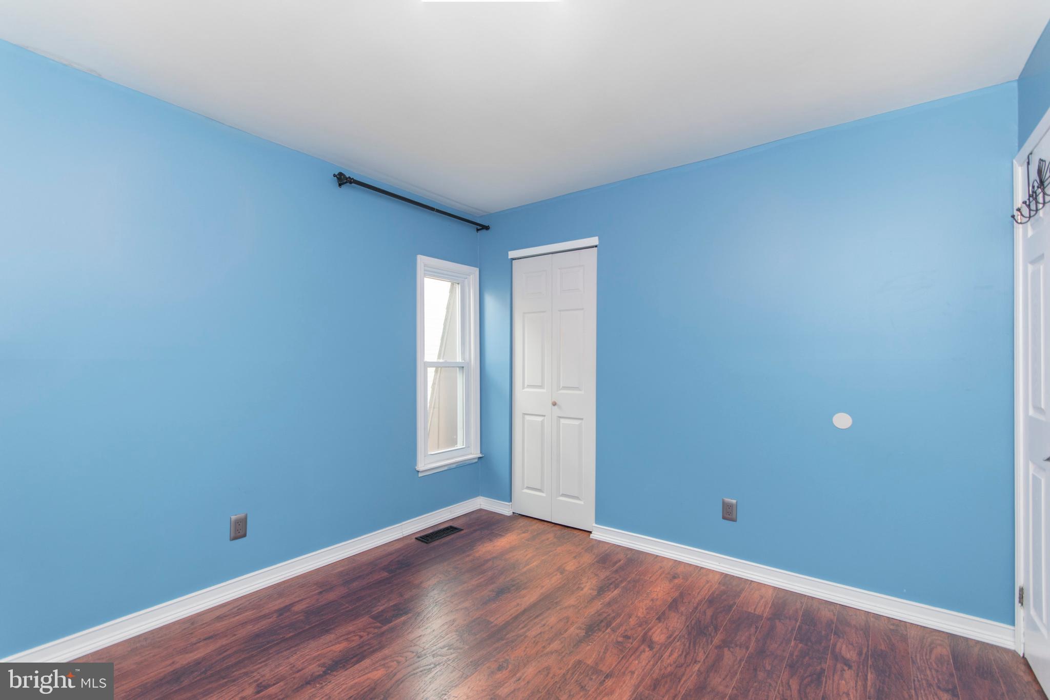 1106 Selmer Road Philadelphia, PA 19116 - Photo 19 of 25 Gallery Image 19