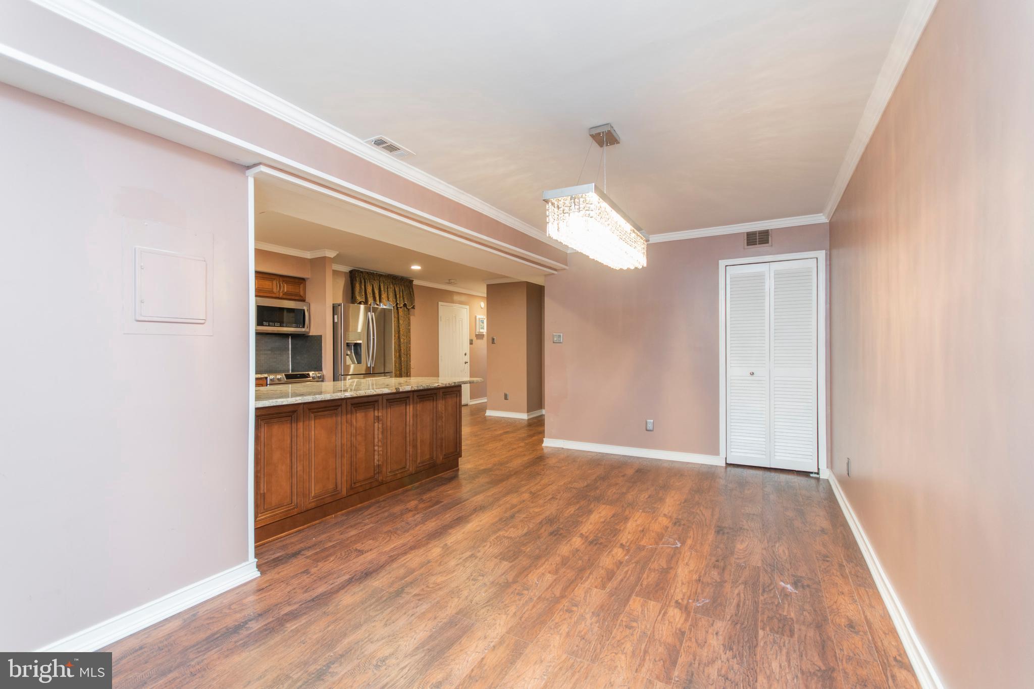 1106 Selmer Road Philadelphia, PA 19116 - Photo 5 of 25 Gallery Image 5
