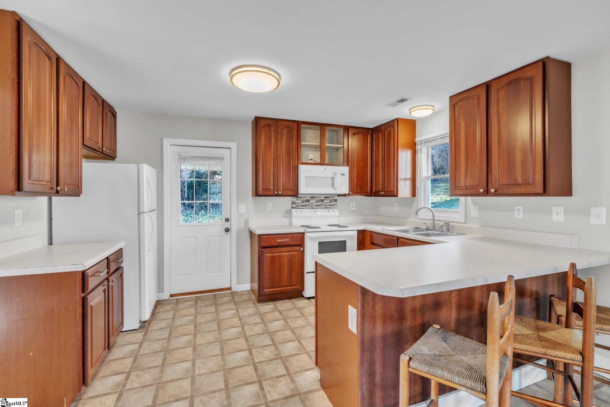 22 Cotton Street Greenville, SC 29609 - Photo 1 of 33