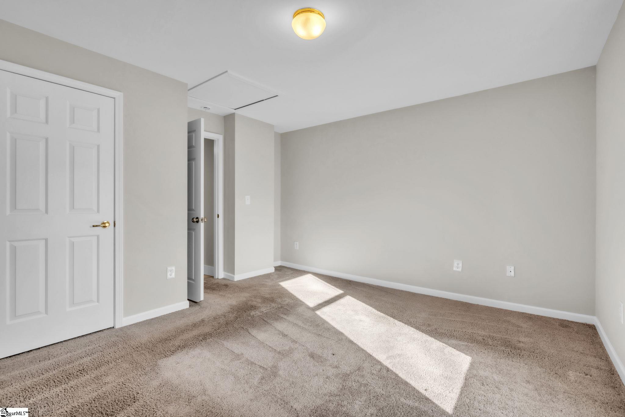 22 Cotton Street Greenville, SC 29609 - Photo 16 of 33