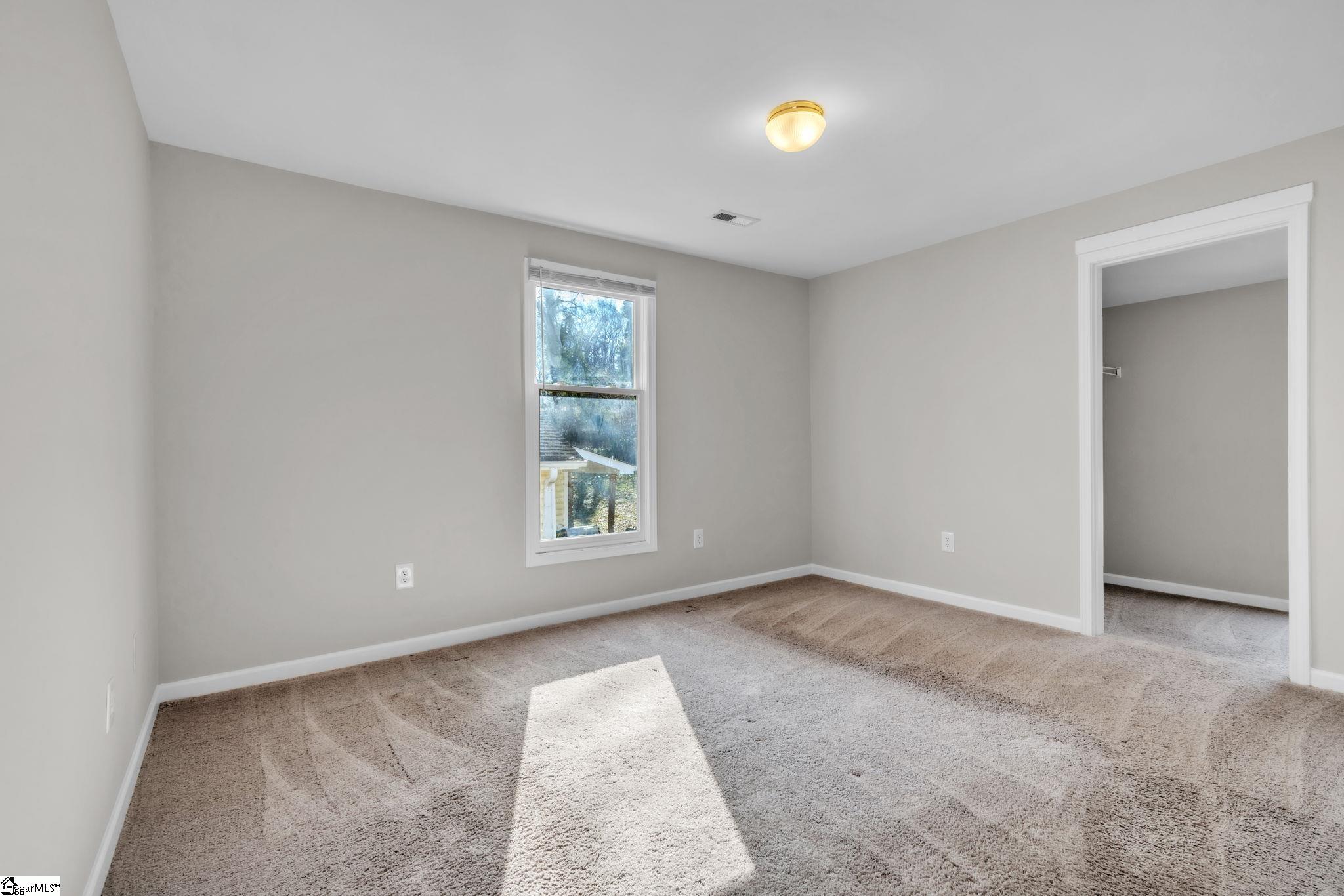 22 Cotton Street Greenville, SC 29609 - Photo 2 of 33