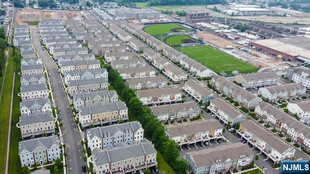 54 Arnold Drive Wood-Ridge, NJ 07075 - Photo 39 of 40 an aerial view of a city