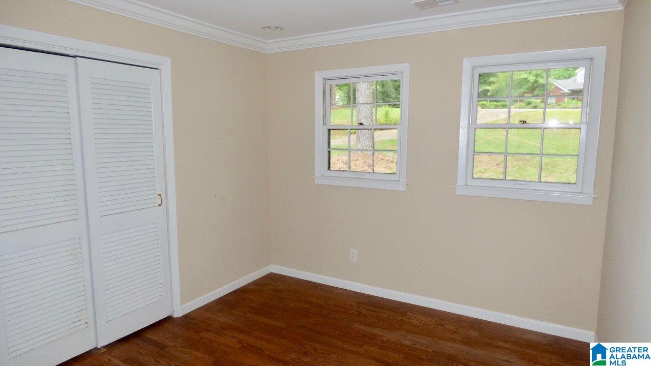 5169 South Shades Crest Road Bessemer, AL 35022 - Photo 5 of 13
