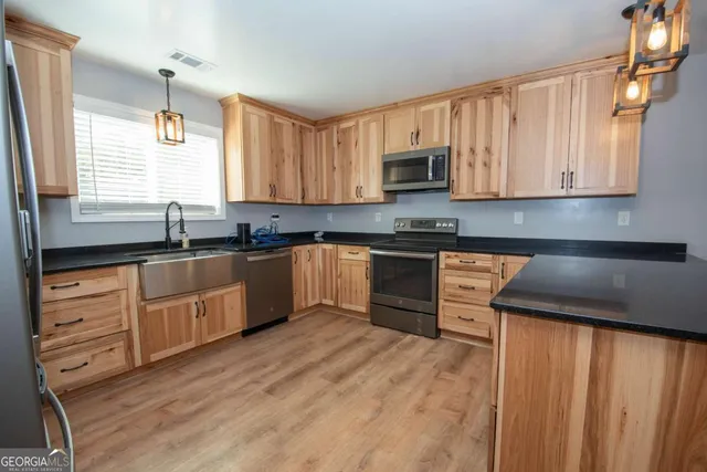 $310,000 | 177 Abbottsford Road, LaGrange, GA 30240