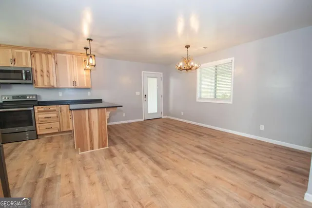 $310,000 | 177 Abbottsford Road, LaGrange, GA 30240