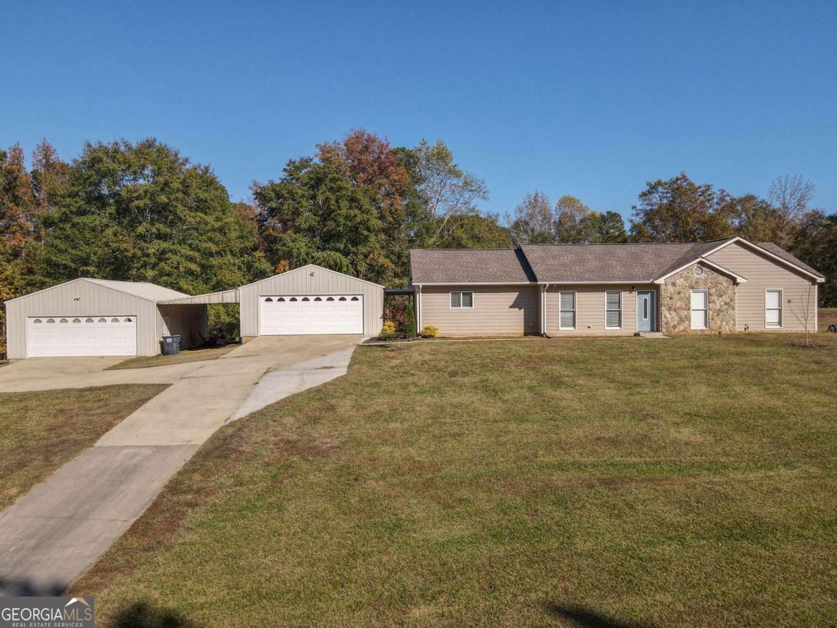 177 Abbottsford Road LaGrange, GA 30240 - Photo 2 of 43