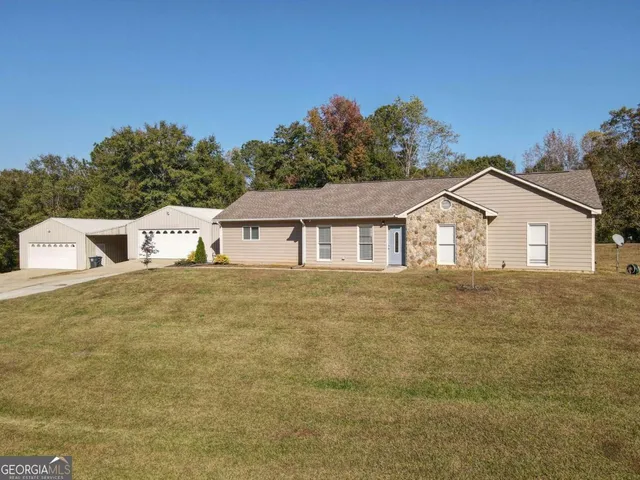 $310,000 | 177 Abbottsford Road, LaGrange, GA 30240