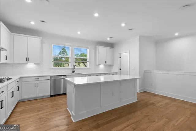 a view of a bathroom