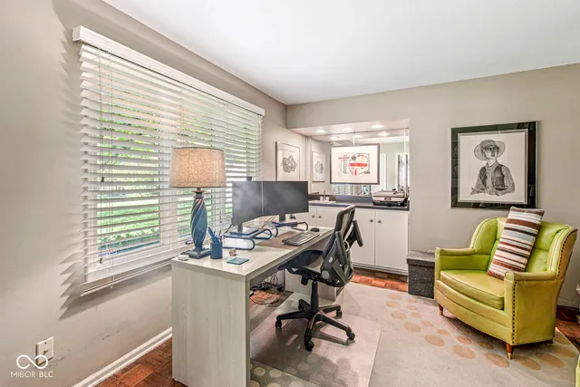 $324,000 | 4422 Edinburgh Point, Indianapolis, IN 46228