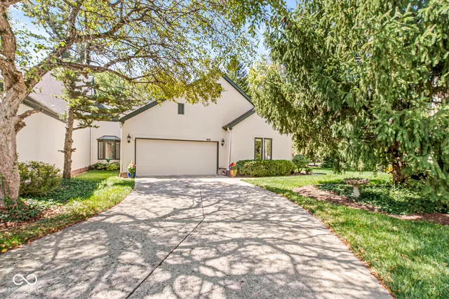 $324,000 | 4422 Edinburgh Point, Indianapolis, IN 46228