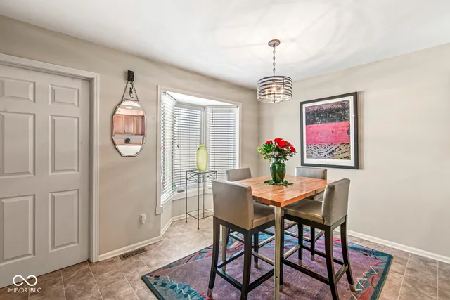 $324,000 | 4422 Edinburgh Point, Indianapolis, IN 46228