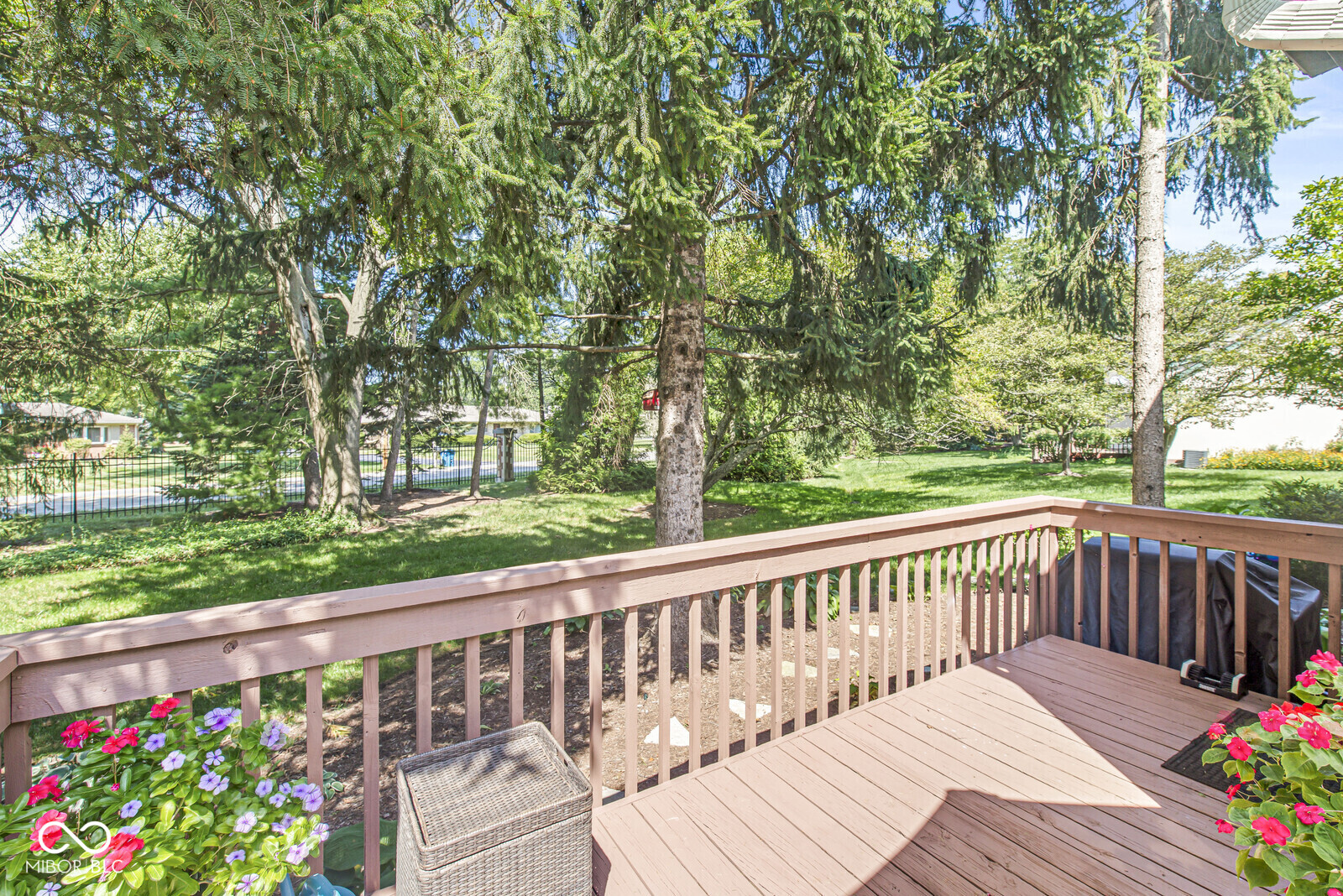 4422 Edinburgh Point Indianapolis, IN 46228 - Photo 9 of 37