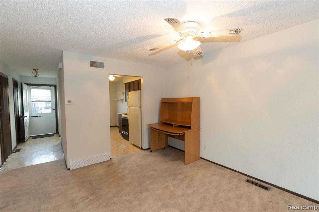 125 Cuttle Road, Unit 44 Marysville, MI 48040 - Photo 20 of 46