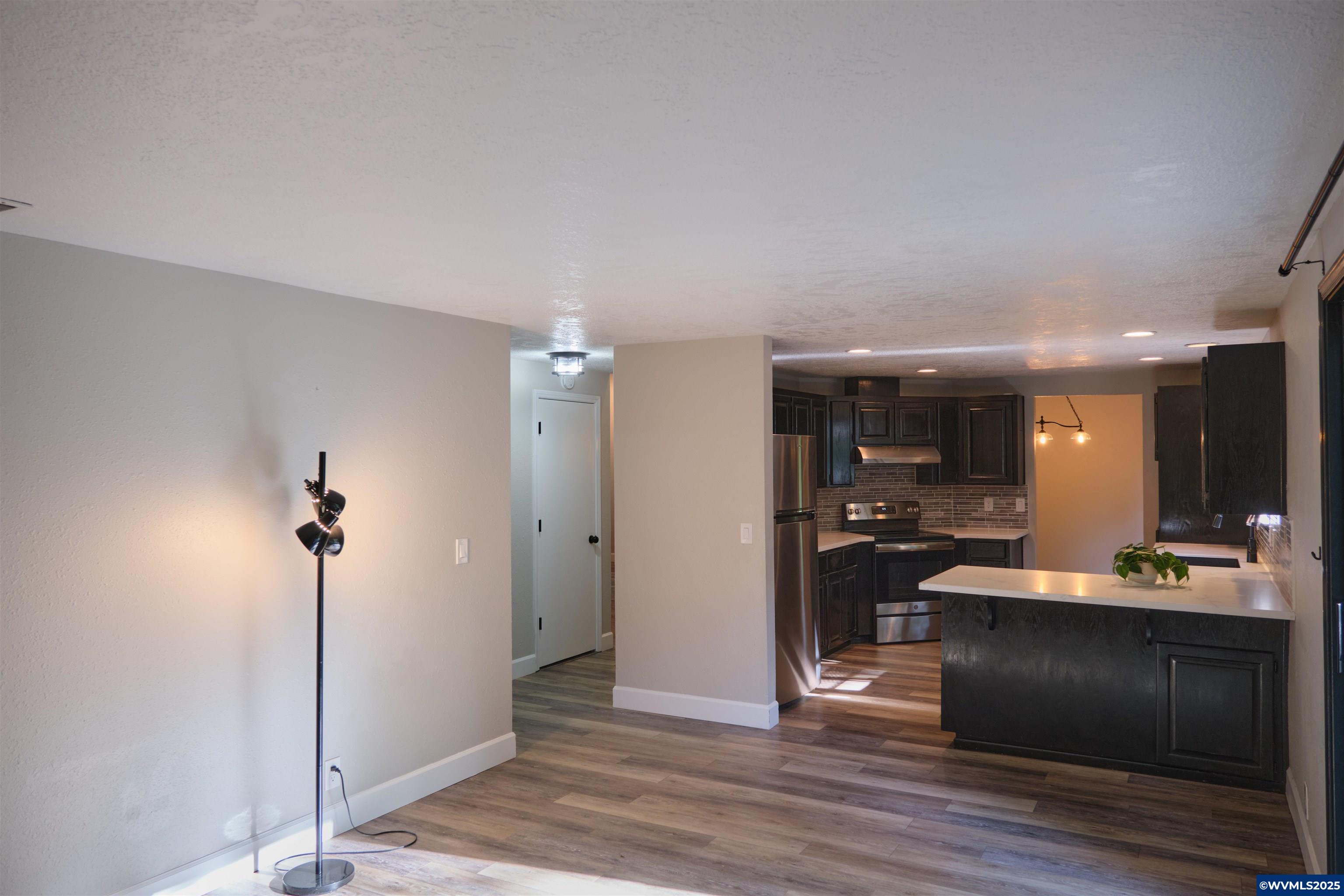 5853 Timber Ridge Drive Southeast Salem, OR 97317 - Photo 13 of 45 Gallery Image 13