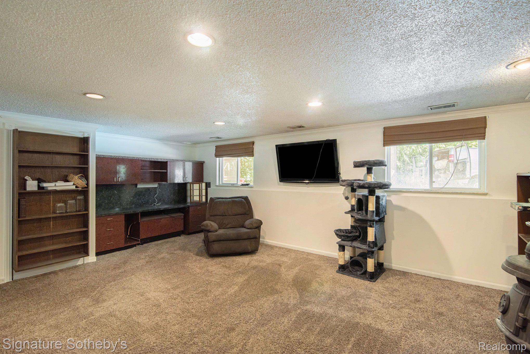 5080 Evans Road Holly, MI 48442 - Photo 12 of 21 Gallery Image 12