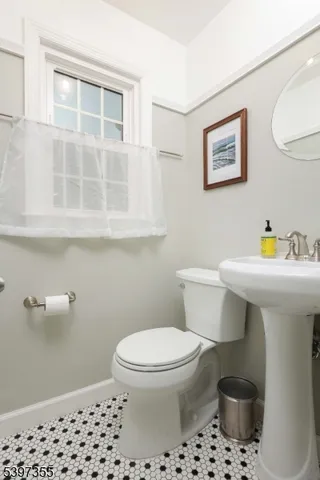 $4,500 | 924 Maurice Avenue, Rahway, NJ 07065