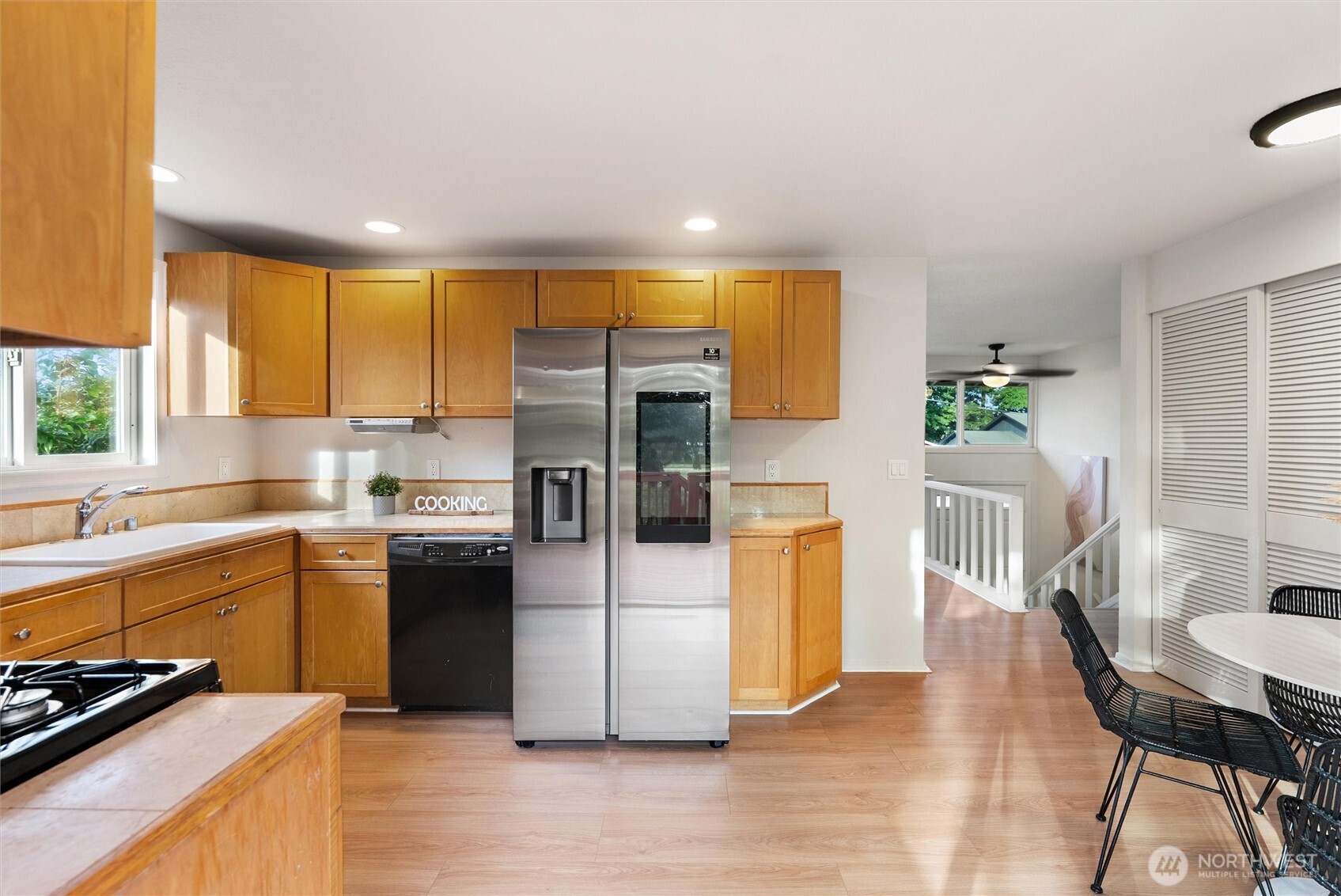 1119 Shelton Avenue Northeast Renton, WA 98056 - Photo 11 of 39