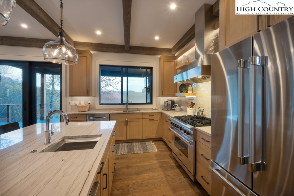 4930 Reynolds Parkway Boone, NC 28607 - Photo 12 of 42 Gallery Image 12