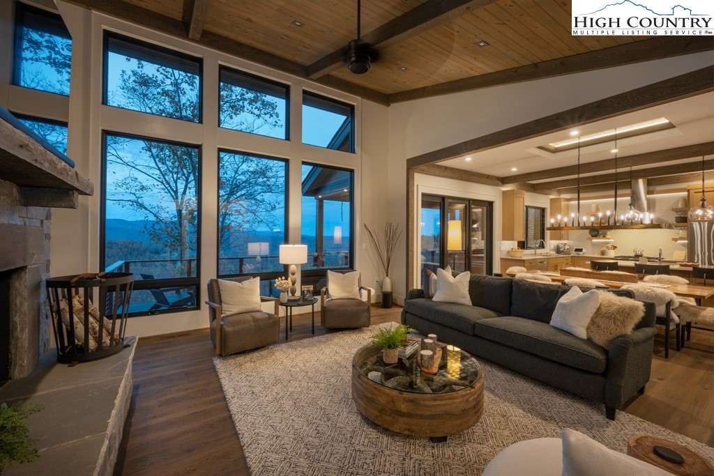4930 Reynolds Parkway Boone, NC 28607 - Photo 3 of 42 Gallery Image 3