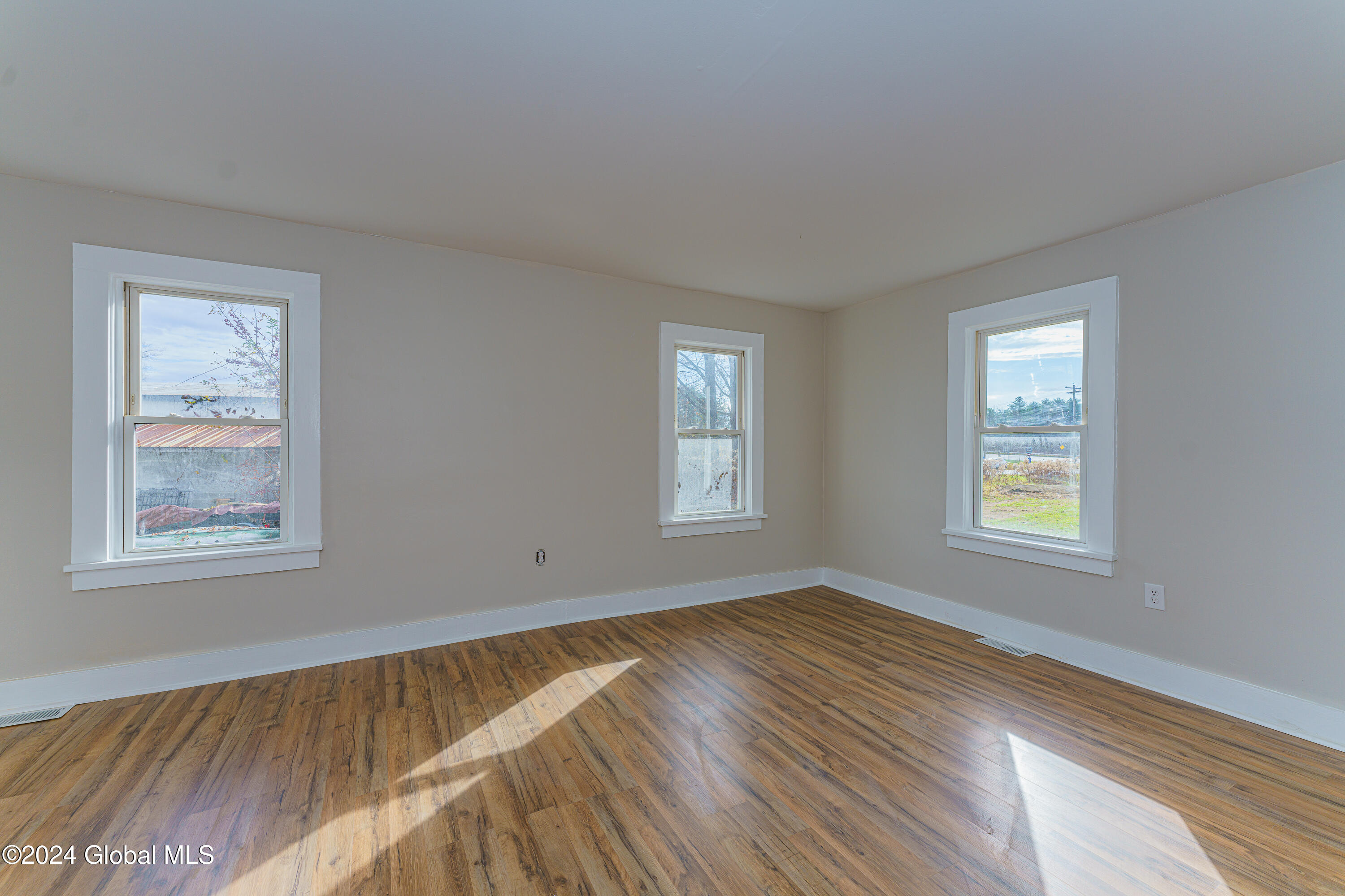 2 Parkhurst Road Wilton, NY 12831 - Photo 13 of 53 1 Apt 1 10
