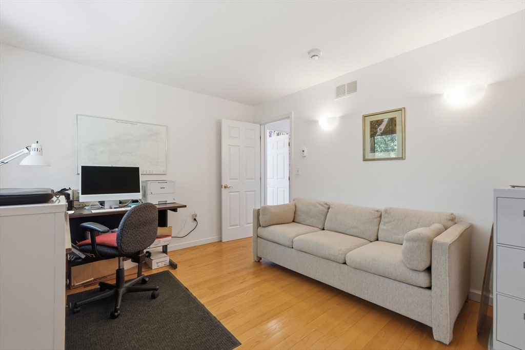 481 Station Road Amherst, MA 01002 - Photo 26 of 42