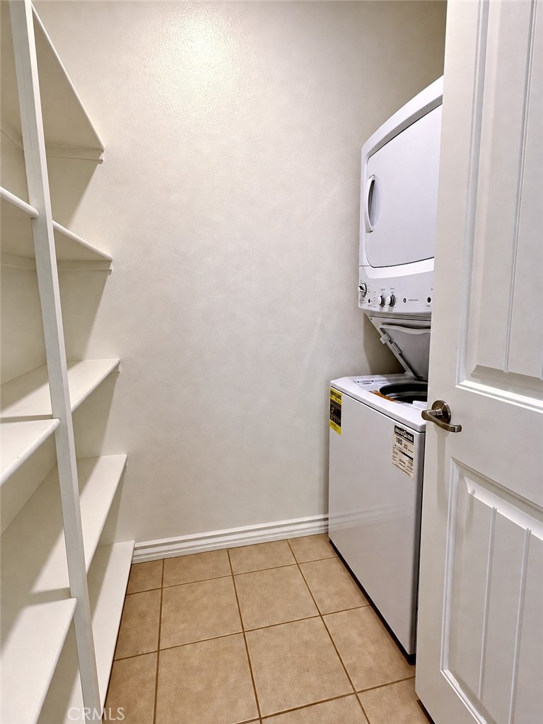 13122 Capricornio Street Riverside, CA 92503 - Photo 31 of 48 Next Gen laundry room